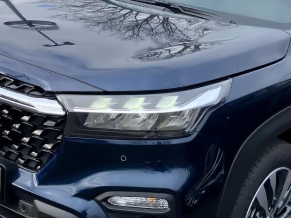 Suzuki S-Cross Comfort+ 1.5 Hybrid Allgrip  Navi mit 360°Kamera + Panoarmadach