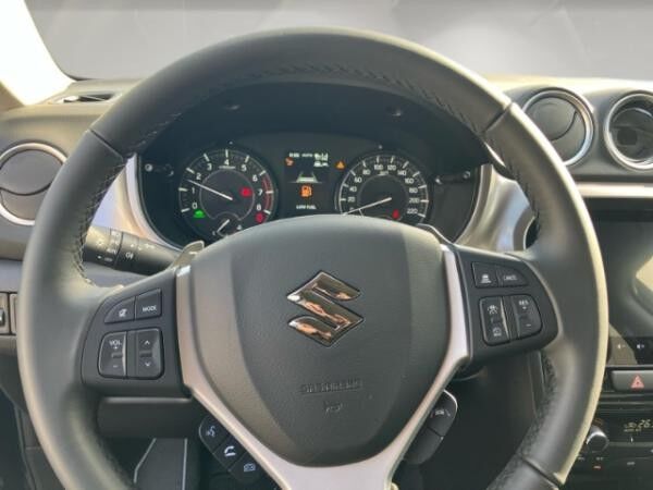 Suzuki Vitara COMFORT 1.5 Hybrid Allrad Navi + Rückfahrkamera