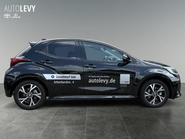 Toyota Yaris Hybrid Teamplayer *KAMERA*
