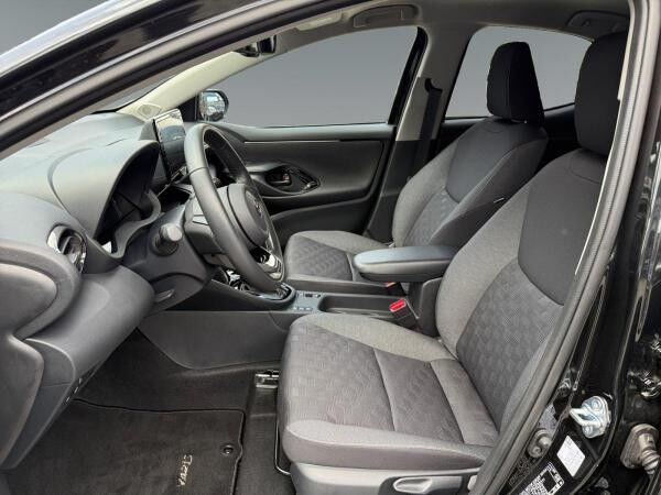 Toyota Yaris Hybrid Teamplayer *KAMERA*