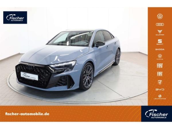 Audi RS3 Limousine TFSI quattro 280 km/h