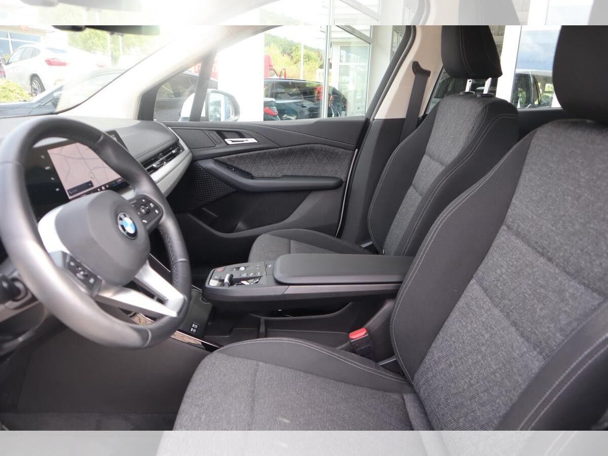 BMW 218 i Active Tourer/RFK/SHZ/AHK