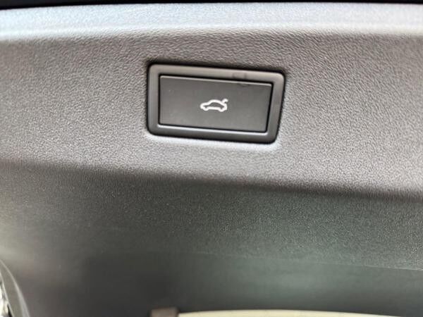 Volkswagen ID.7 Pro S NAVI+360*KAM+AHK+LED+ACC+HUD