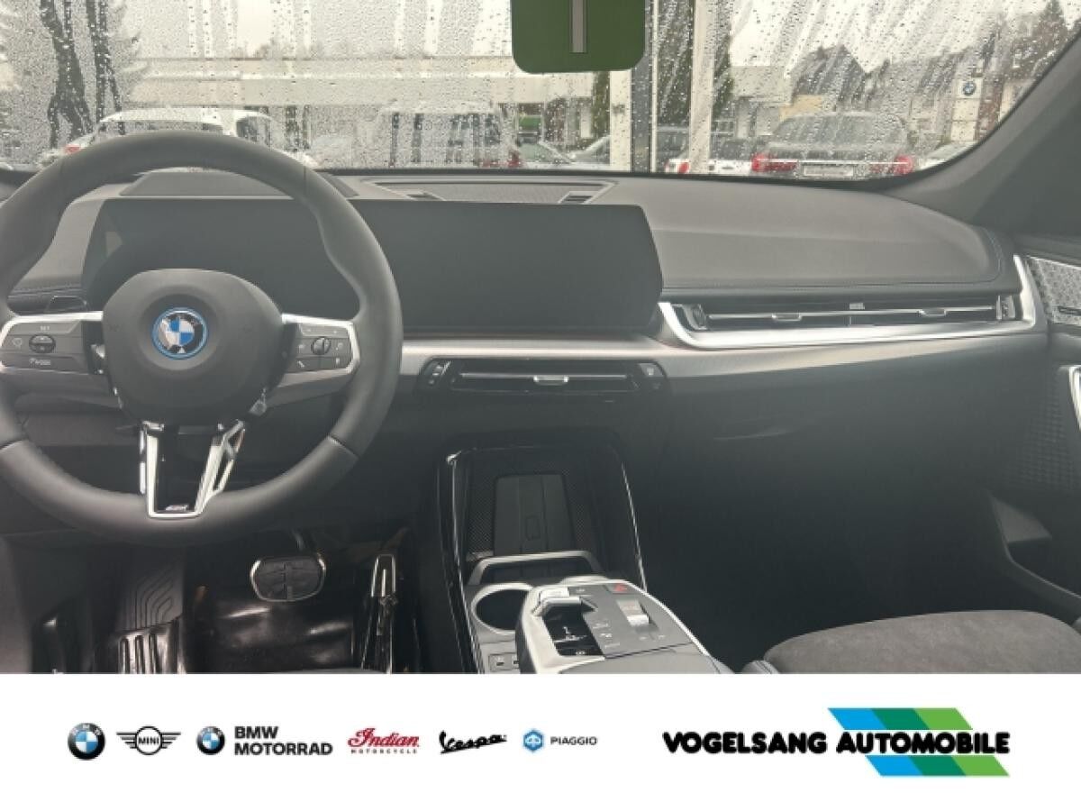 BMW iX1 Baureihe (U11E)