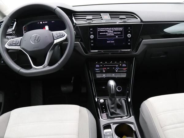 Volkswagen Touran Highline 2.0 TDI DSG / 7-Sitze, AHK, LED