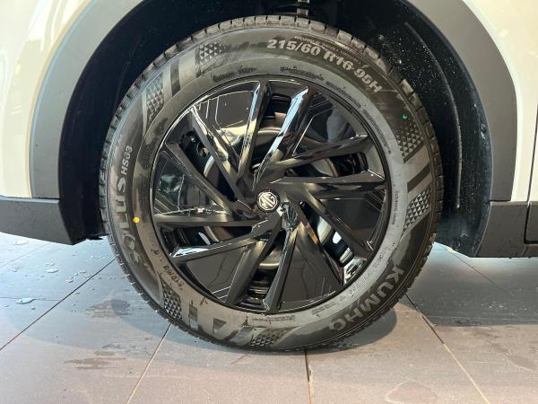 MG ZS Hybrid + Standard ! Preiswert wie nie !