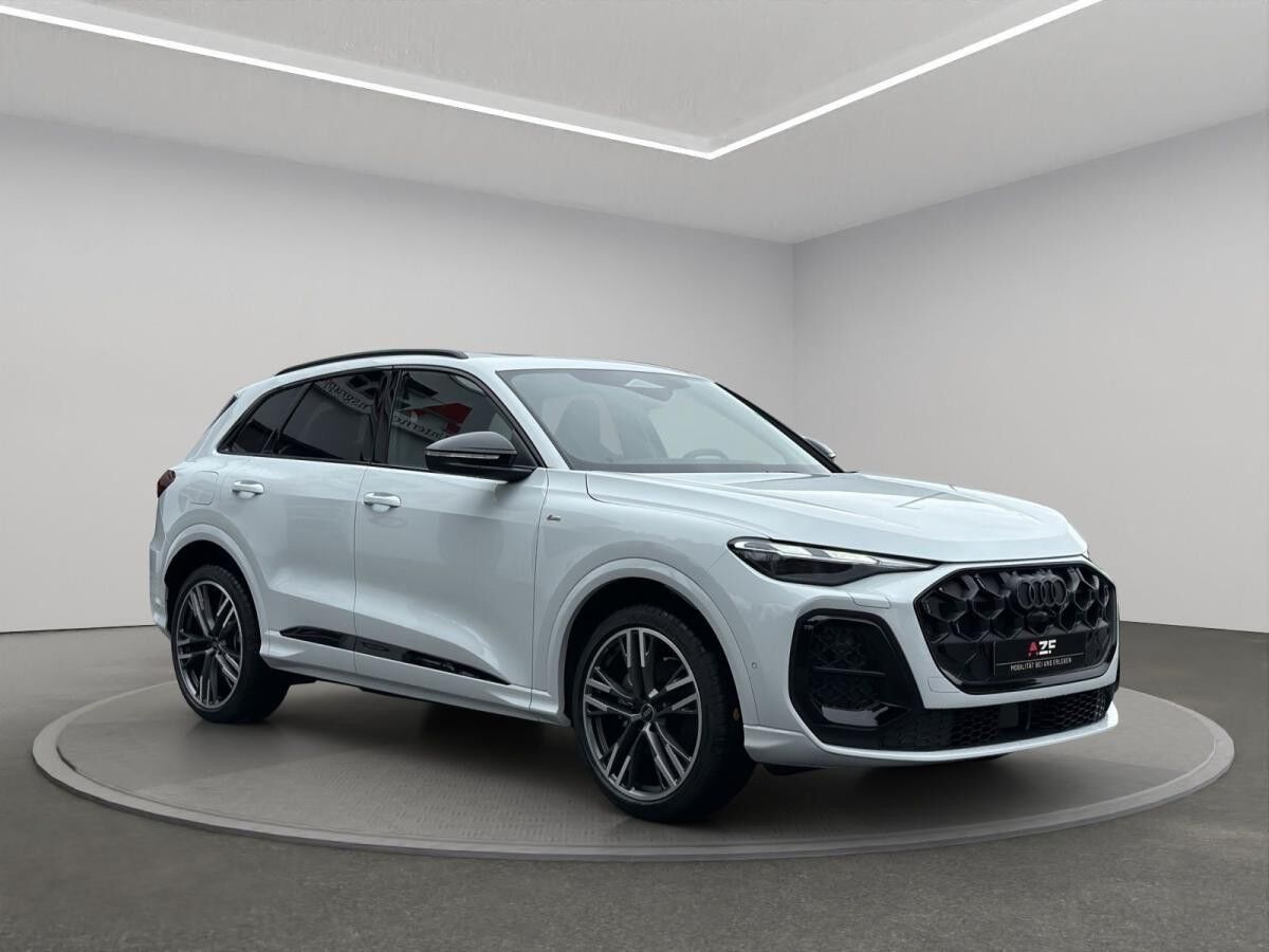 Audi Q5 SUV TFSI quattro S tronic+S LINE+PANO+AHK