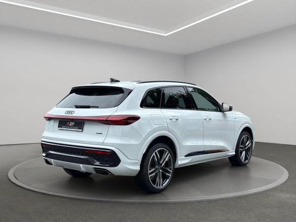 Audi Q5 SUV TFSI quattro S tronic+S LINE+PANO+AHK