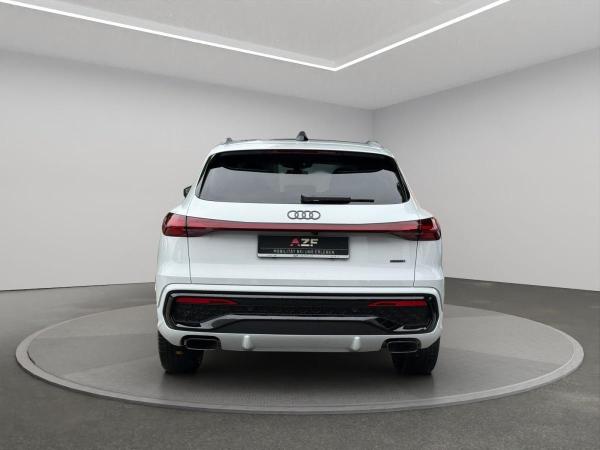 Audi Q5 SUV TFSI quattro S tronic+S LINE+PANO+AHK