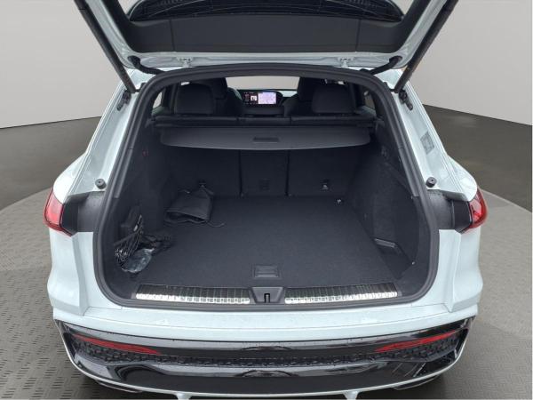 Audi Q5 SUV TFSI quattro S tronic+S LINE+PANO+AHK