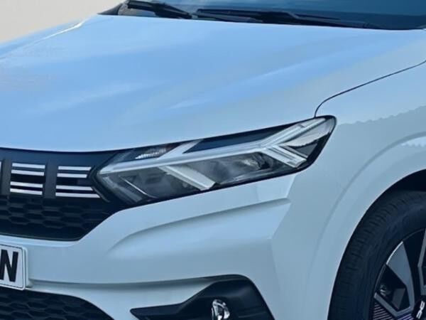Dacia Sandero 🚘 Expression TCe 90 🚘 *CARPLAY*ASSISTENZSYSTEME*ECO-MODE**