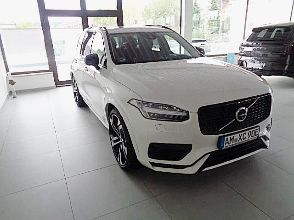 Volvo XC90 T8 Ultra Dark Plug-In Hybrid AWD*LUFTFW