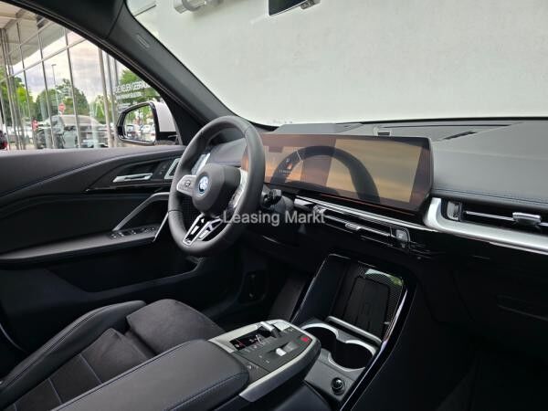 BMW X1 xDrive25e Steptronic Navi DSG Tempom.aktiv Bluetooth PDC