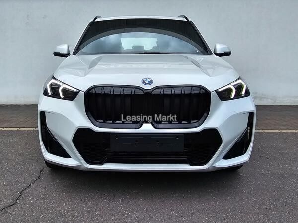 BMW X1 xDrive25e Steptronic Navi DSG Tempom.aktiv Bluetooth PDC