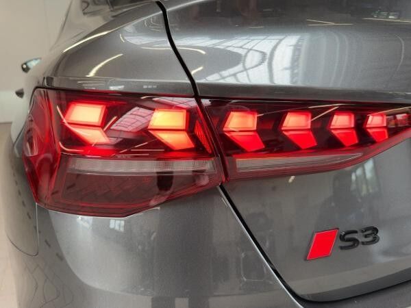 Audi S3 Limousine 2.0 TFSI Head-Up Matrix SONOS Memory