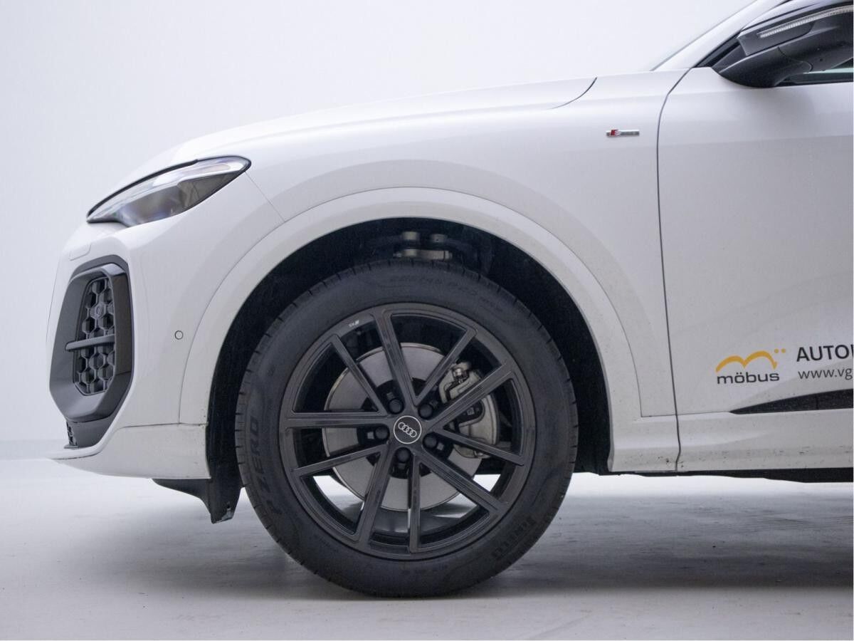 Audi Q5 TDI S-TRO*QUA*MATRIX*AHK*STAND*360*NAV