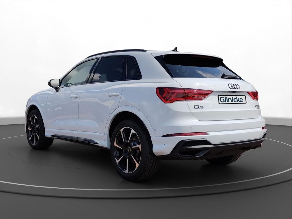 Audi Q3 40 TDI QUATTRO+S-LINE+AHK+NAVI+KAMERA+LED