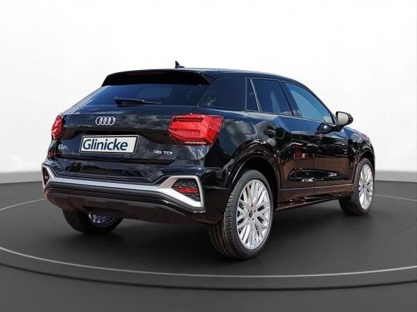 Audi Q2 35 TDI S-LINE+MATRIX+KAMERA+AHK+GRA+KEYLESS