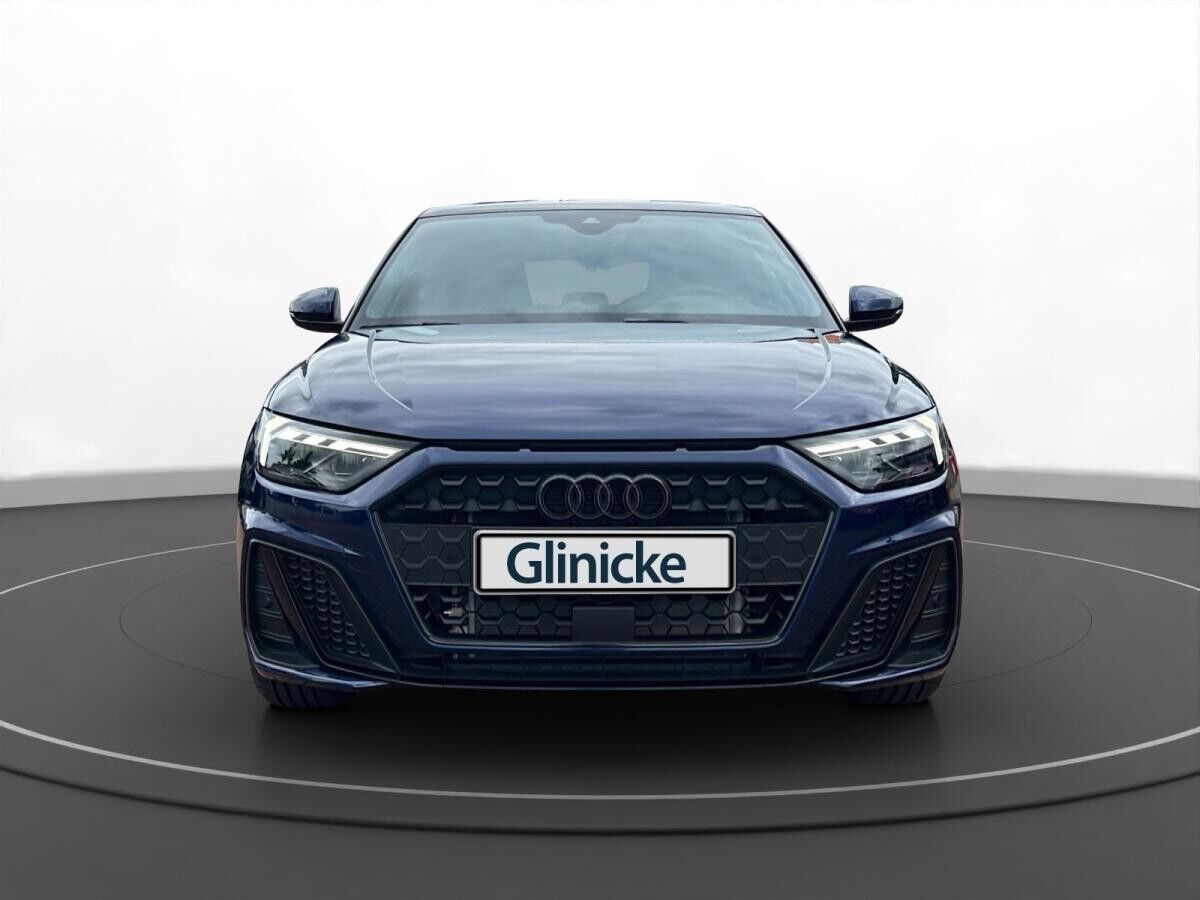 Audi A1 Sportback 30 TFSI S-LINE+LED+CARPLAY+AMBIENTE