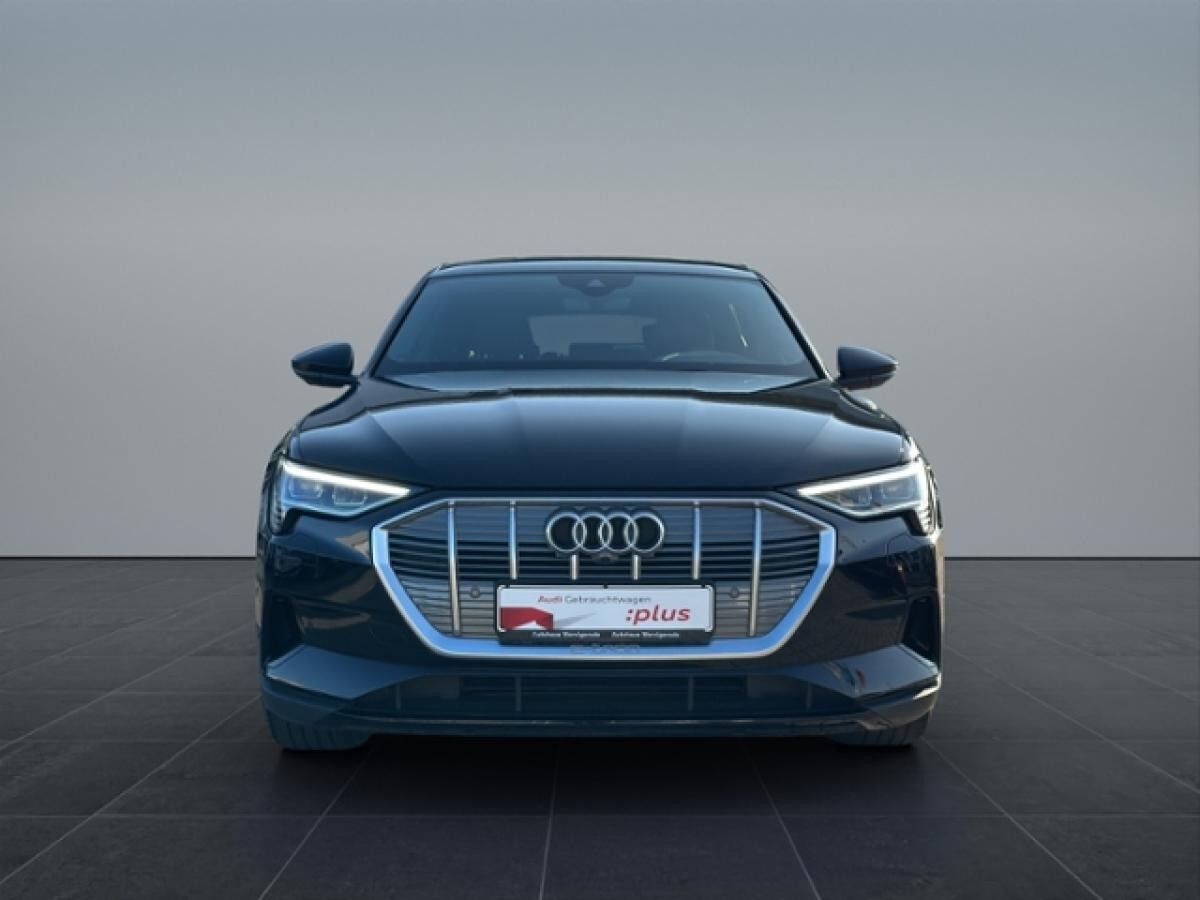 Audi e-tron 55 quattro *LED*AHK*VC+*B&O*