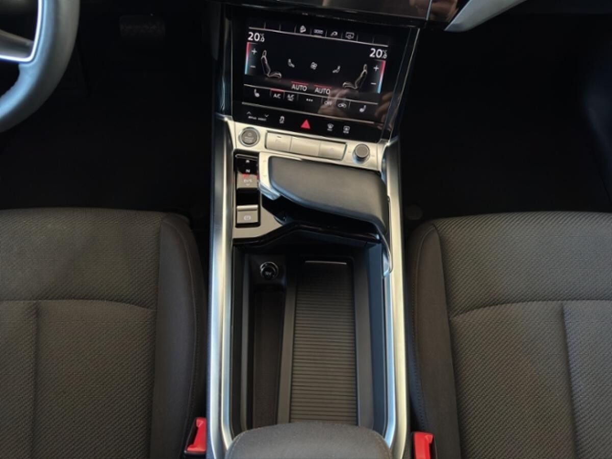 Audi e-tron 55 quattro *LED*AHK*VC+*B&O*