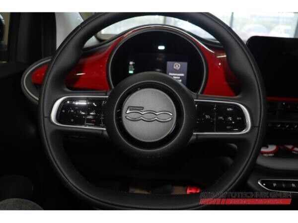 Fiat 500e MY25 RED 23,8 kWh Apple CarPlay Klimaautom DAB
