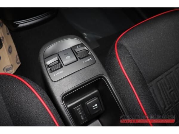 Fiat 500e MY25 RED 23,8 kWh Apple CarPlay Klimaautom DAB