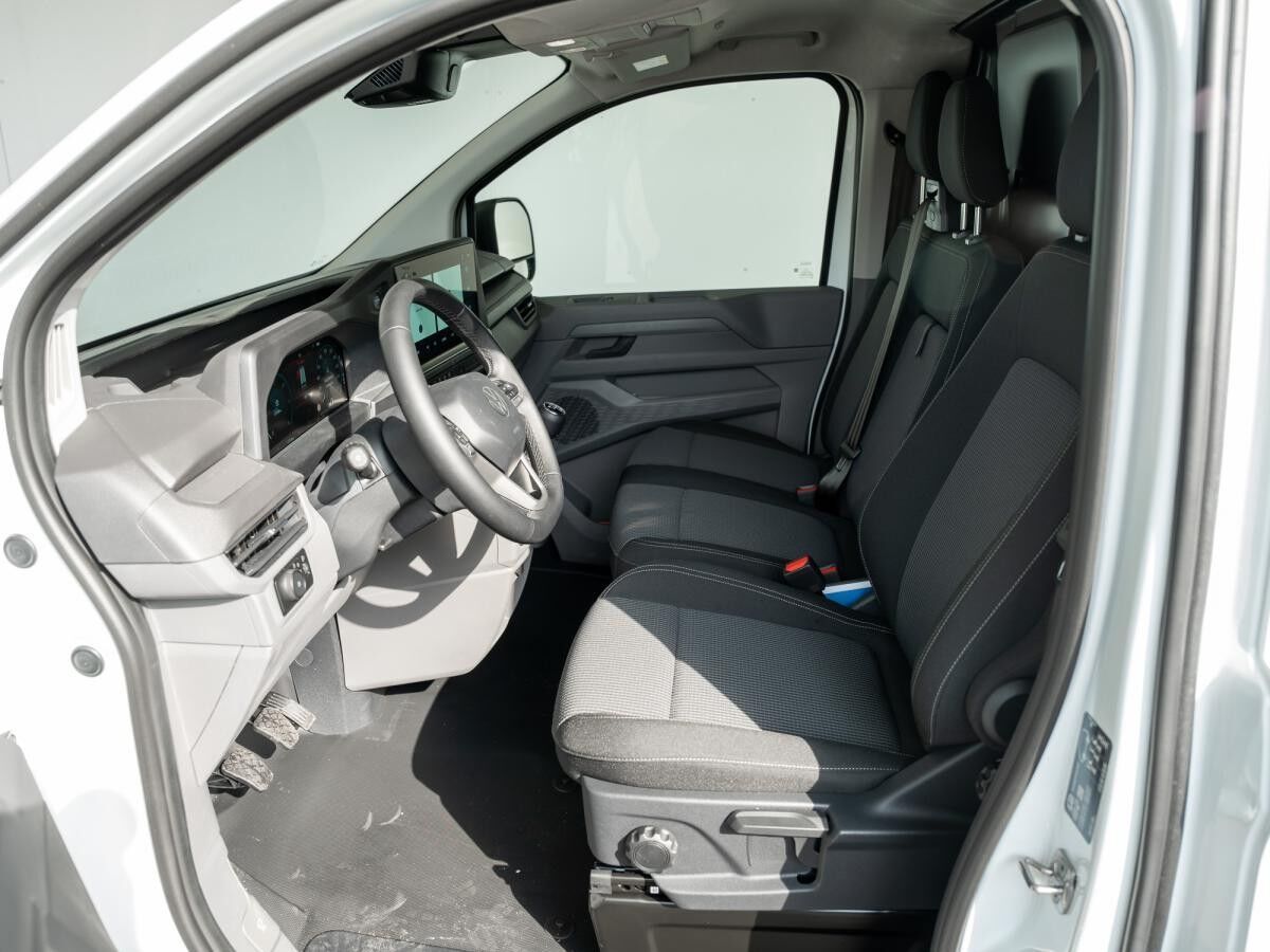 Volkswagen Transporter T7 LR Kasten 2.0 l TDI 6-Gang-Schaltgetriebe