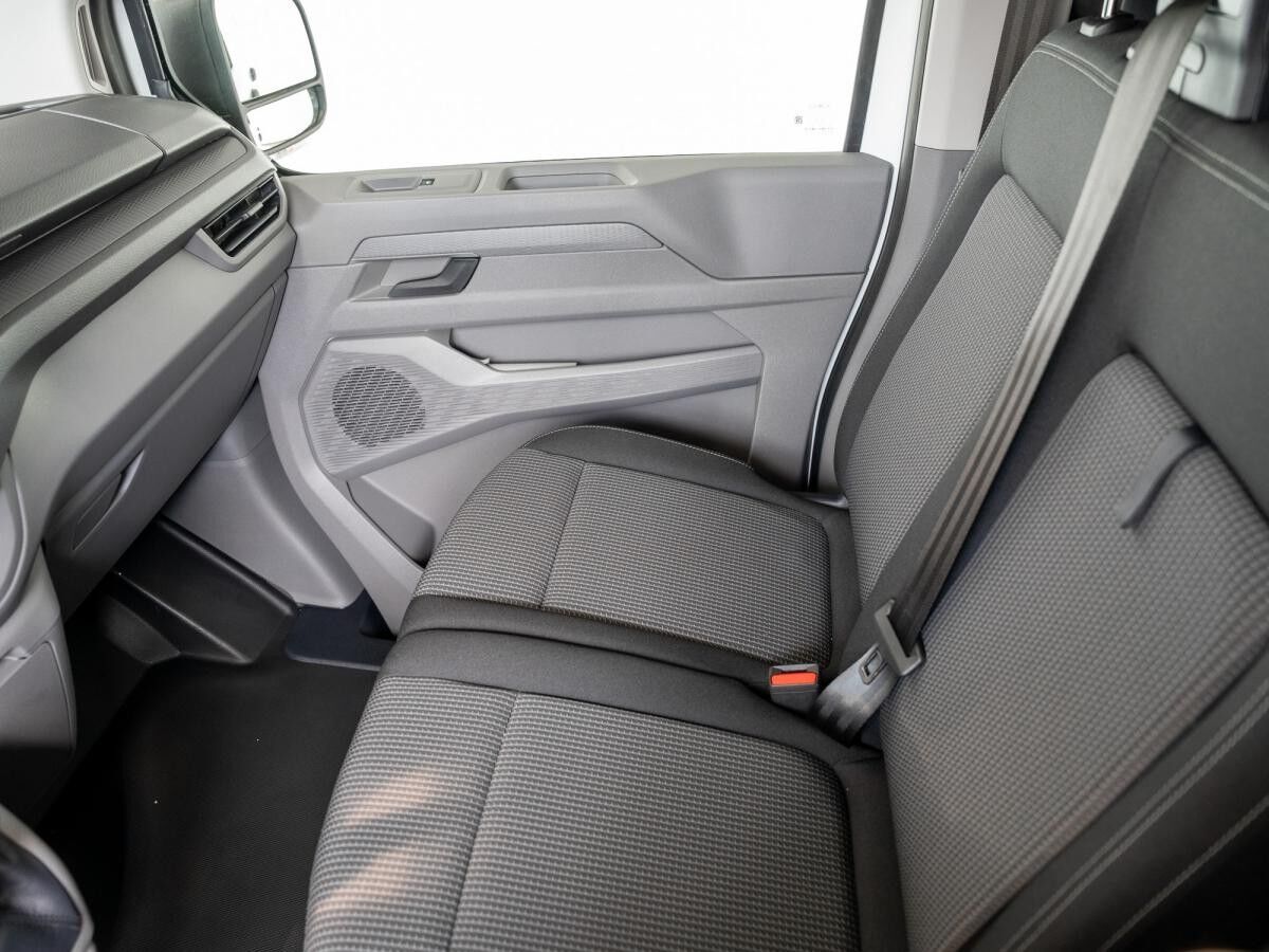 Volkswagen Transporter T7 LR Kasten 2.0 l TDI 6-Gang-Schaltgetriebe