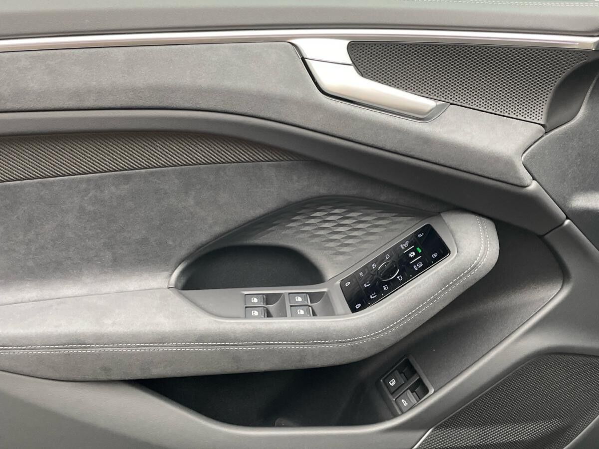 Audi A6 Limousine e-hybrid quattro S tronic