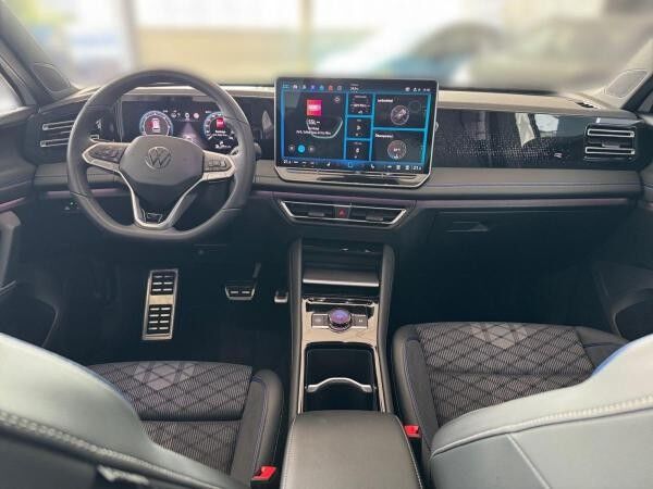 Volkswagen Tiguan R-Line 2,0 TDI DSG 4M*Nav*StHzg*AHK*Kam*Matrix*