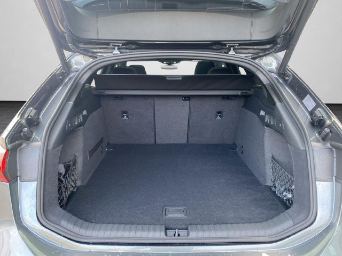 Audi A6 e-tron Avant performance * 360°-Kamera * Panoramadach