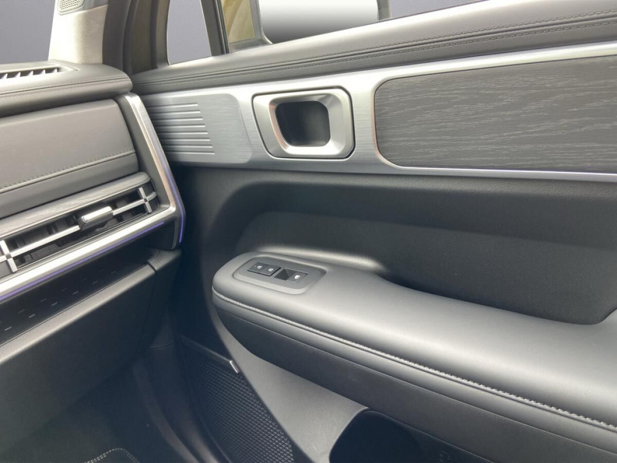 Hyundai Santa Fe Intro Edition HEV
