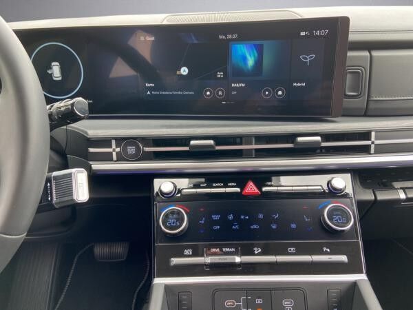 Hyundai Santa Fe Intro Edition HEV