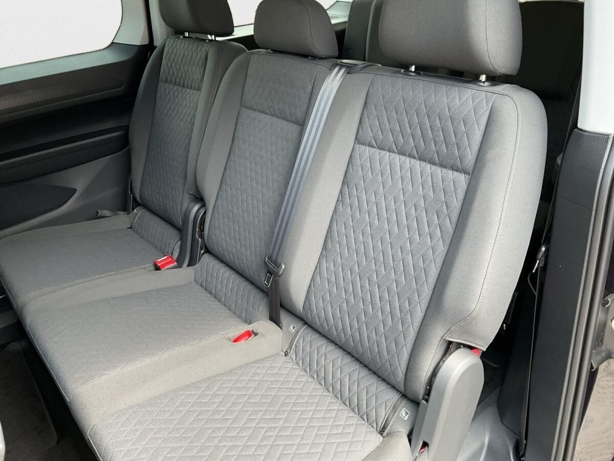 Volkswagen Caddy Maxi Life 7-Sitzer 2,0 l TDI EU6 SCR Frontantrieb 7-Gang-DSG Radst. 2970 mm
