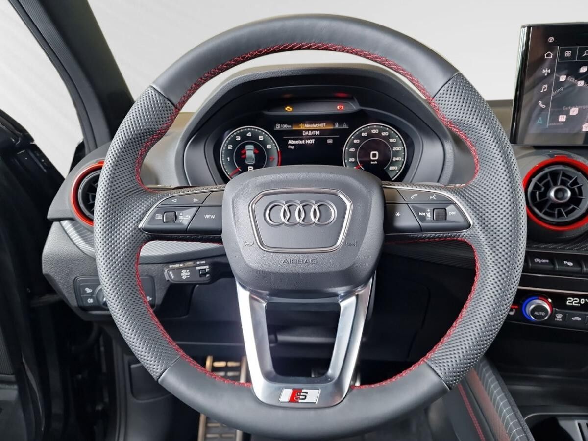 Audi Q2 S-line ⚡Eroberungsangebot⚡Sofort Verfügbar⚡35 TFSI (150 PS) S-tronic Audi Q2 S-line ⚡Eroberungsangebot⚡Sofort Verfügbar⚡35 TFSI (150 PS) S-tronic