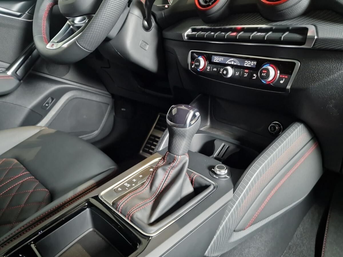 Audi Q2 S-line ⚡Eroberungsangebot⚡Sofort Verfügbar⚡35 TFSI (150 PS) S-tronic Audi Q2 S-line ⚡Eroberungsangebot⚡Sofort Verfügbar⚡35 TFSI (150 PS) S-tronic