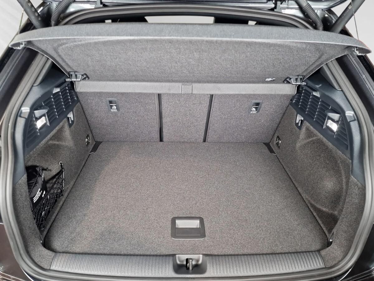 Audi Q2 S-line ⚡Eroberungsangebot⚡Sofort Verfügbar⚡35 TFSI (150 PS) S-tronic Audi Q2 S-line ⚡Eroberungsangebot⚡Sofort Verfügbar⚡35 TFSI (150 PS) S-tronic