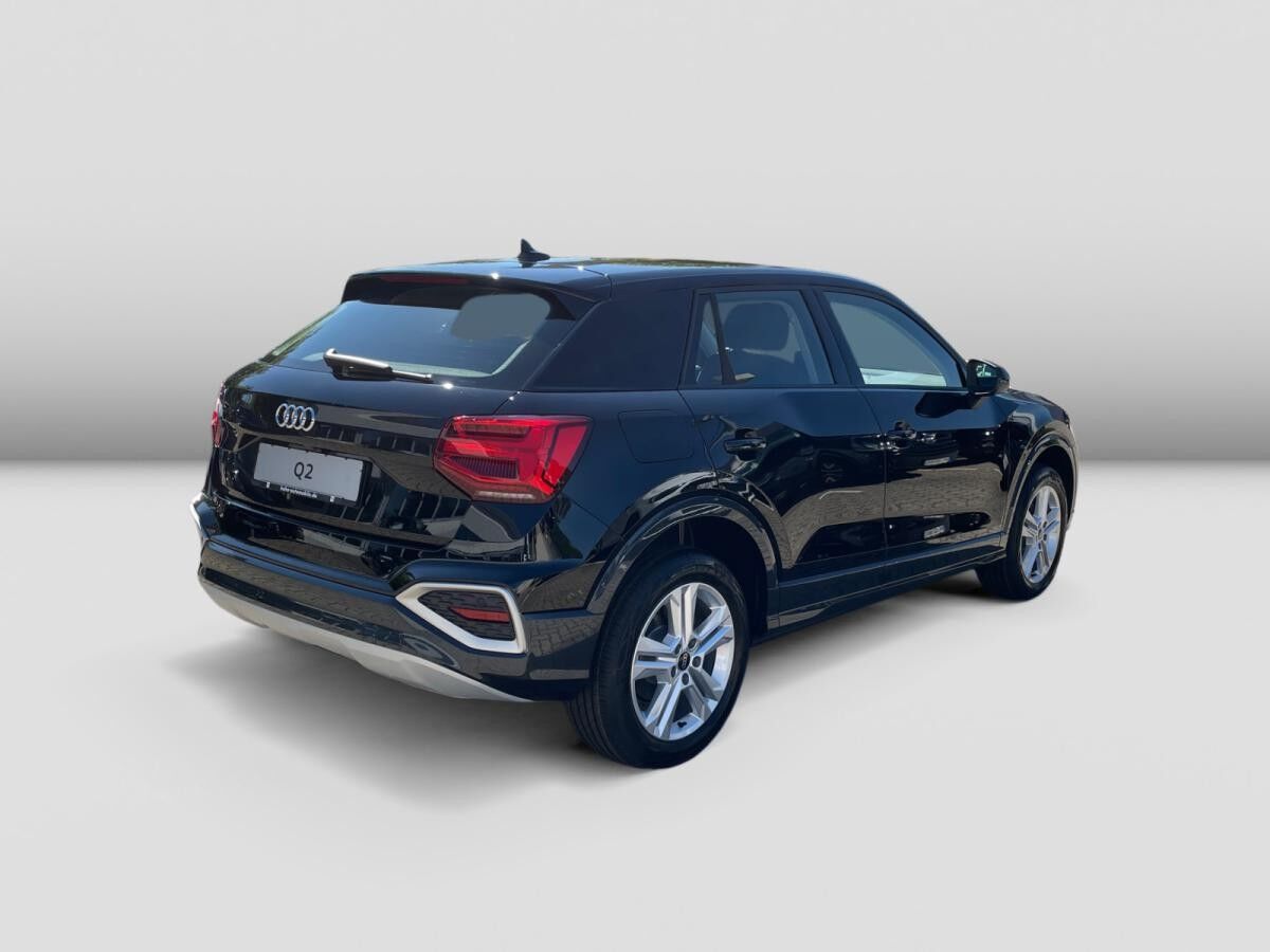 Audi Q2 30 TFSI advanced Matrix Sitzhzg Einparkh
