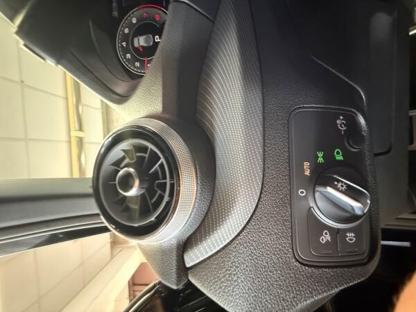 Audi Q2 S line 35 TFSI S-tronic
