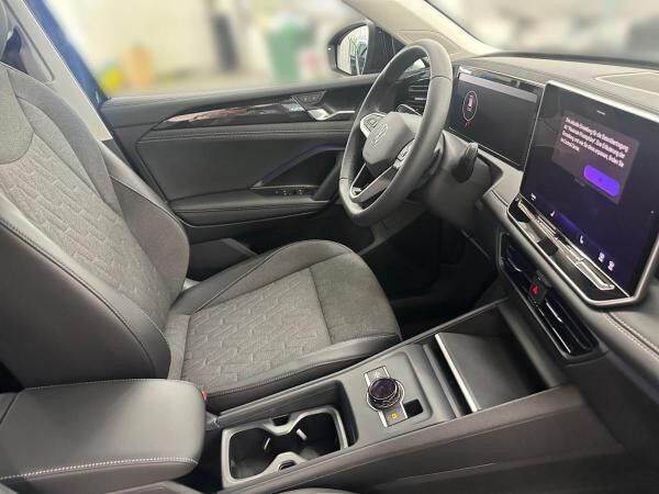 Volkswagen Tiguan 1.5 eTSI Life Navi AHK Sprachassistent Spurwechselassistent
