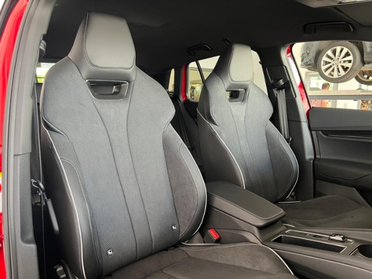 Skoda Elroq 60 Sportline *AHK, Matrix-LED, Kamera*