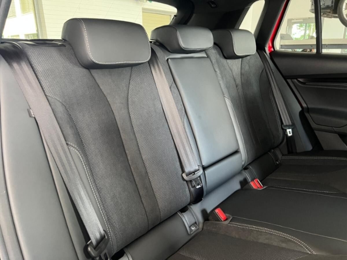 Skoda Elroq 60 Sportline *AHK, Matrix-LED, Kamera*