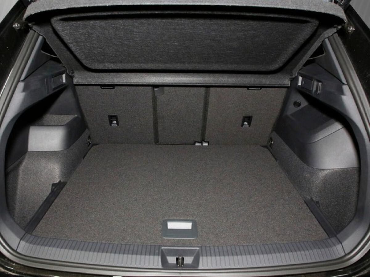 Volkswagen Tiguan R-Line 1.5 eTSI 7-Gang-DSG VLW