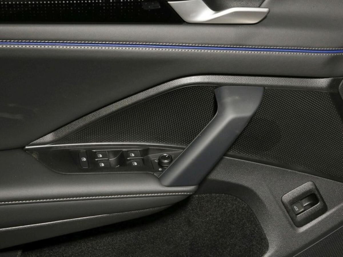 Volkswagen Tiguan R-Line 1.5 eTSI 7-Gang-DSG VLW