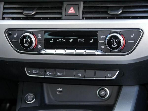 Audi A4 Avant 40 TDI S-tronic LED Smartphone-Interface