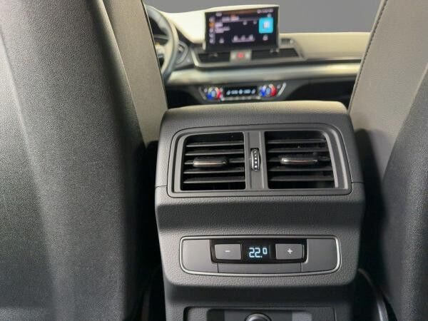 Audi SQ5 3.0 TDI qu. Matrix B&O Luft AHK Kamera