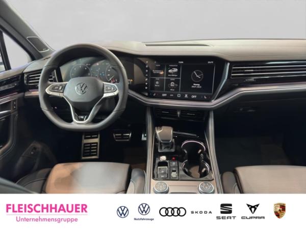 Volkswagen Touareg R-Line 3.0 TDI 4MOTION HUD PANO AHK LEDER