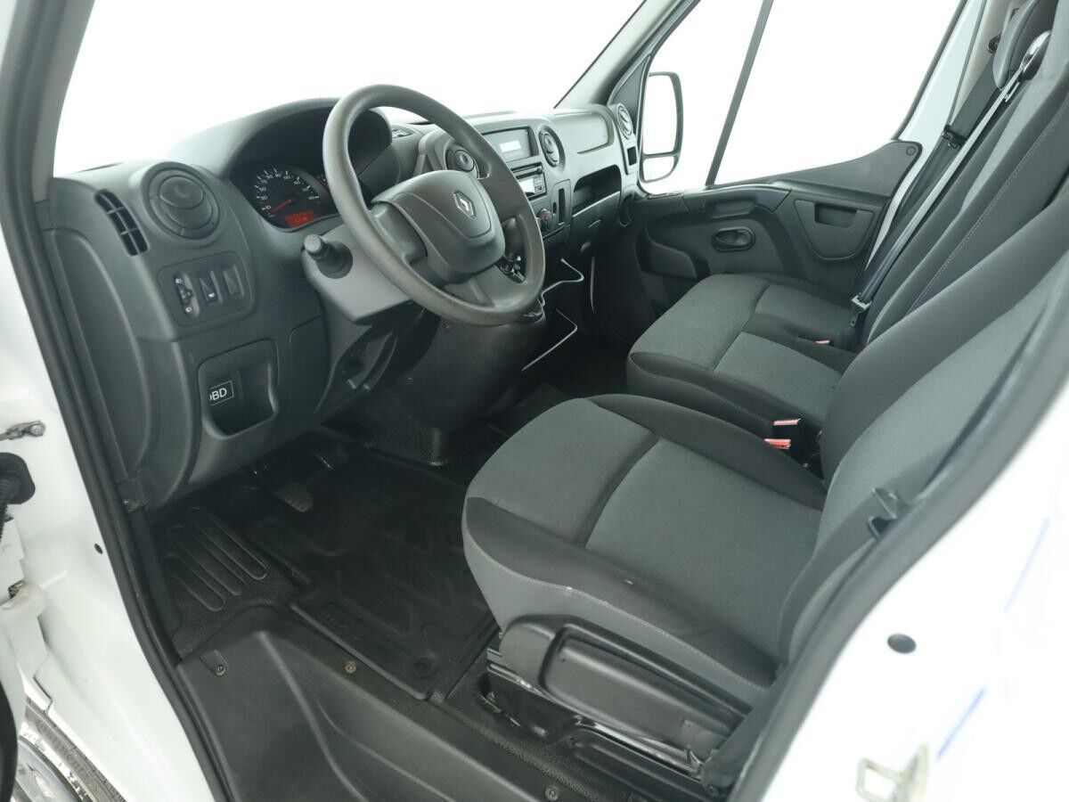 Renault Master DoKa Pritsche dCi 130 L3H1 Allrad 7 Sitze