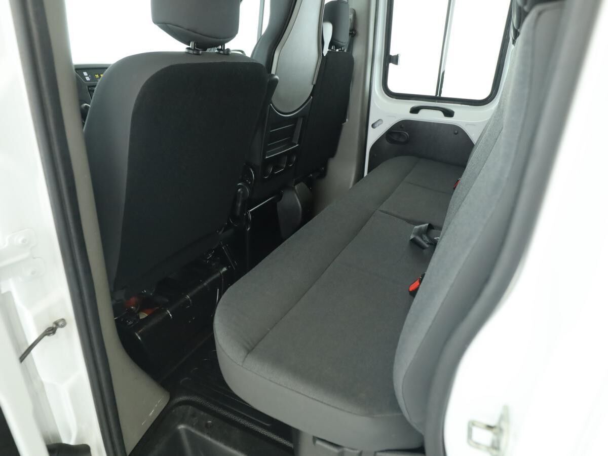 Renault Master DoKa Pritsche dCi 130 L3H1 Allrad 7 Sitze